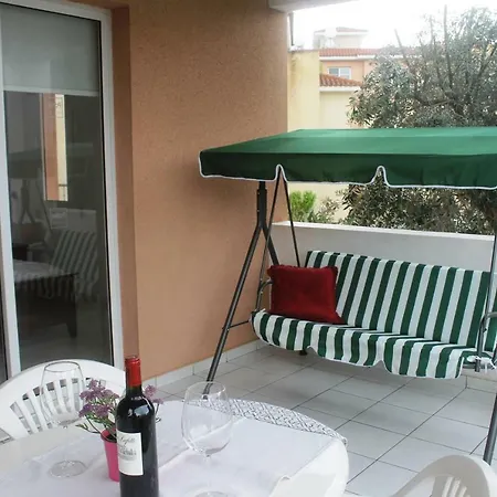 Cozy Anthea Holiday Paphos *